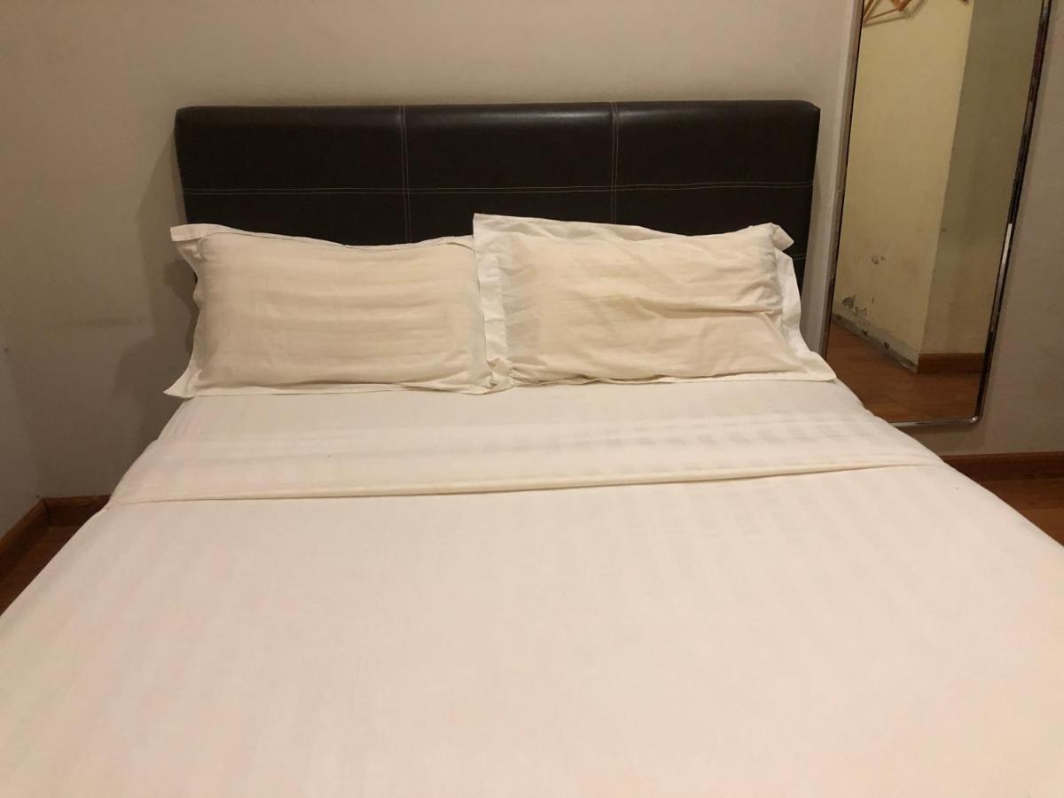 Super Oyo 90668 Joy Inn Miri Exterior photo